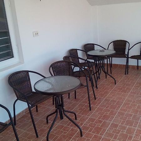 Vila Andre Două Mai Екстериор снимка